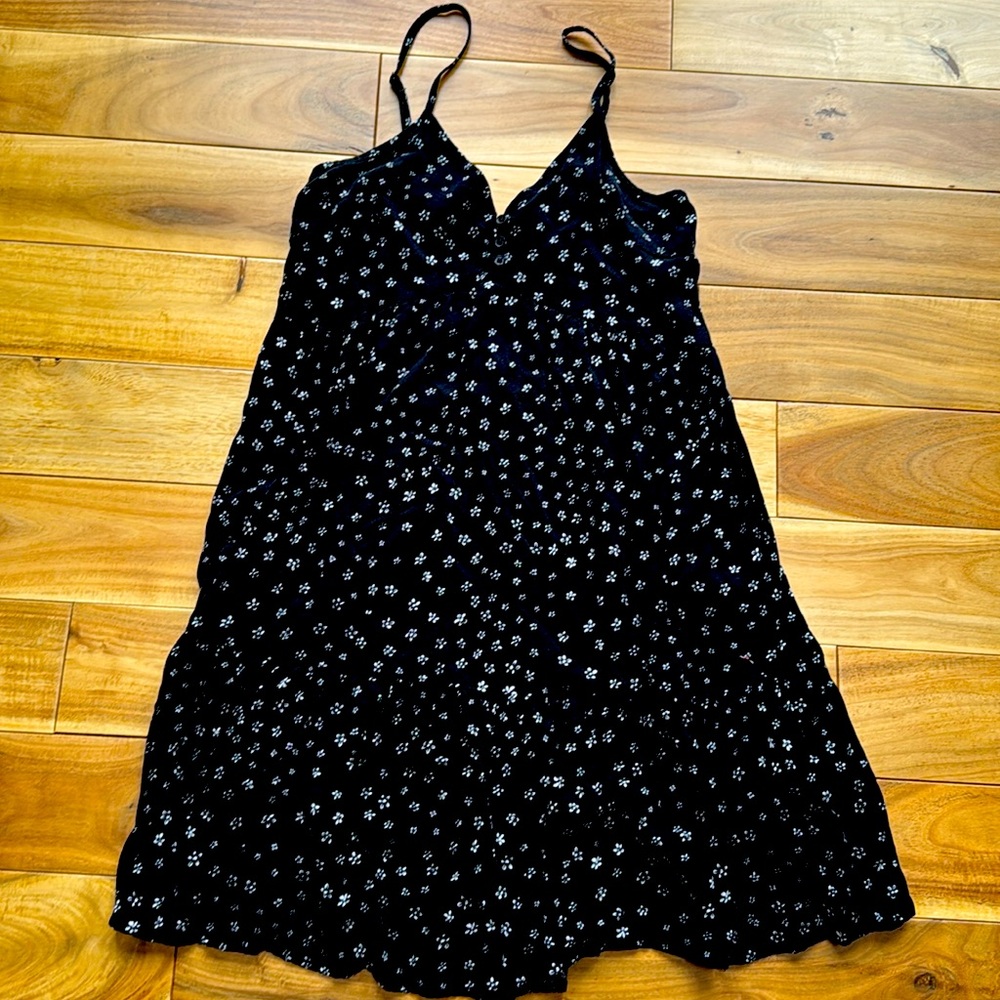 L. A. HEARTS  Black & White Foral Mini Dress